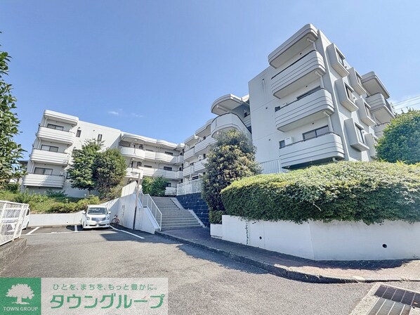 ドミールいぶき野の物件外観写真